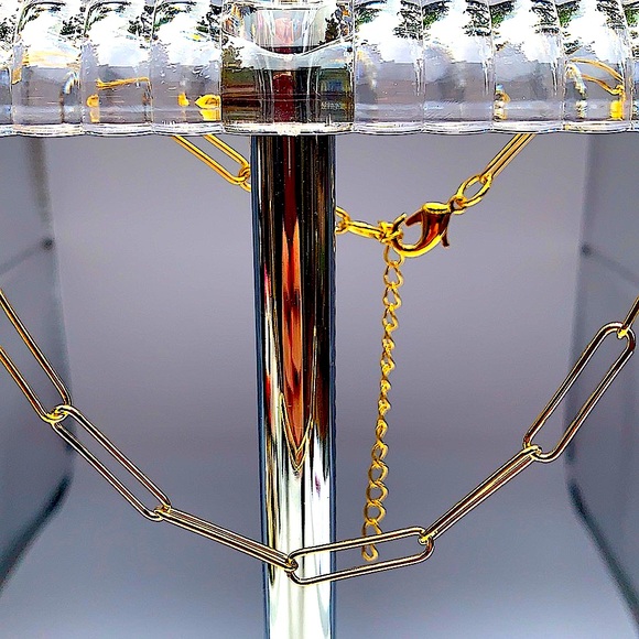 Gold Paper Clip Link Necklace - Picture 2 of 4